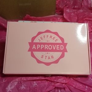 Exclusive Jeffree Star Approved Mirror